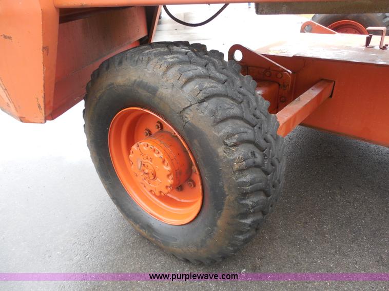 image for item I1263 1990 Snorkel TB-A80R boom lift