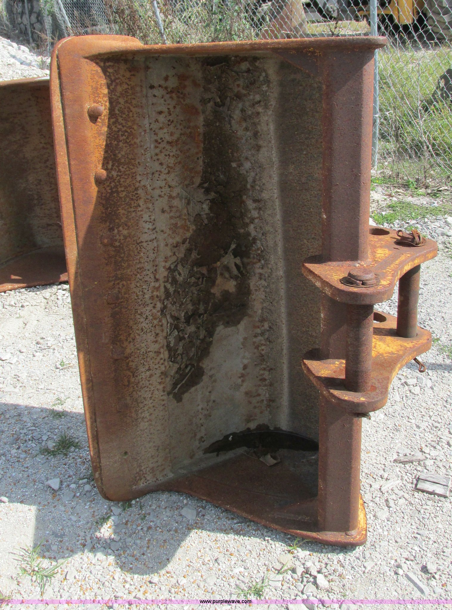 John Deere 48" backhoe bucket in St. Louis, MO Item E7395 sold