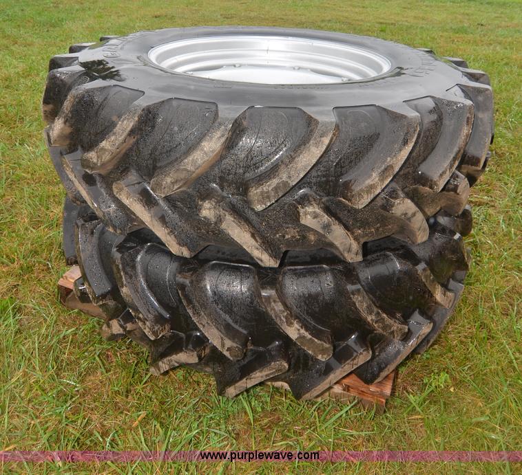 image for item A4956 (2) Galaxy 460/85R34 AgMaster radial 850 wheels and tires
