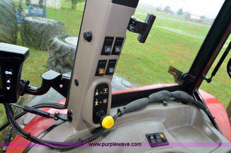 image for item A4957 2008 Case IH Farmall 95U MFWD tractor