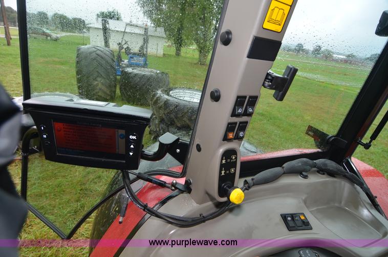 image for item A4957 2008 Case IH Farmall 95U MFWD tractor