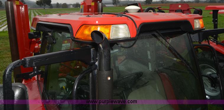 image for item A4957 2008 Case IH Farmall 95U MFWD tractor