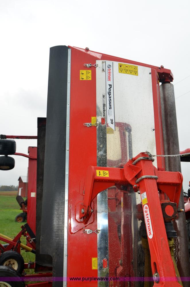 image for item A4958 2009 Trimax Pegasus S3 20' finish mower