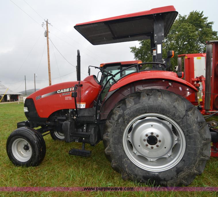 image for item A4959 2010 Case IH Farmall 80 tractor