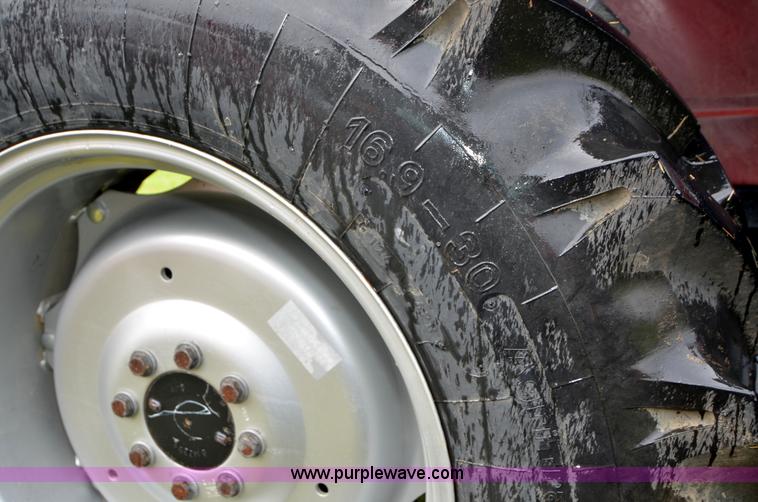 image for item A4959 2010 Case IH Farmall 80 tractor