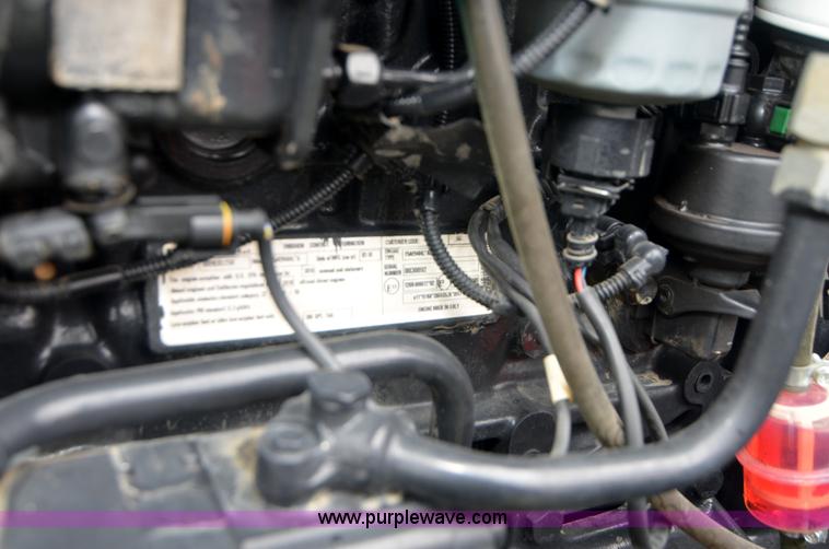 image for item A4959 2010 Case IH Farmall 80 tractor