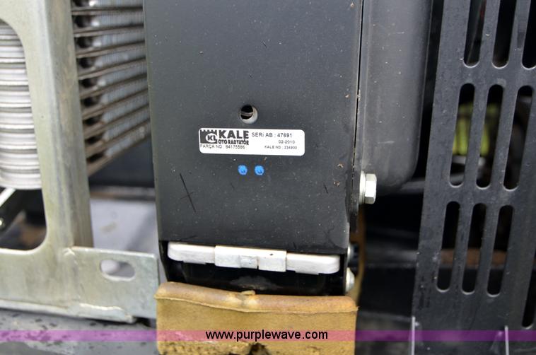 image for item A4959 2010 Case IH Farmall 80 tractor