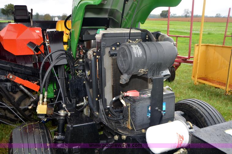 image for item A4961 2006 Brouwer 1576 sod harvester