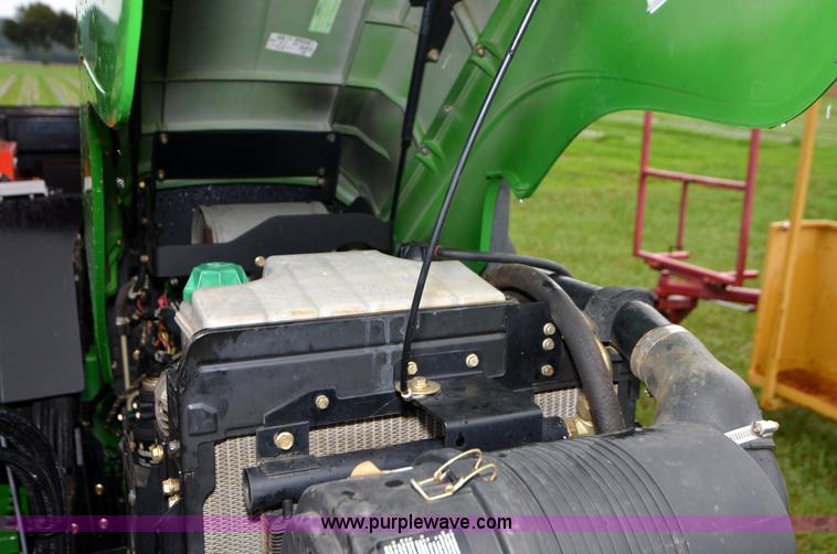 image for item A4961 2006 Brouwer 1576 sod harvester