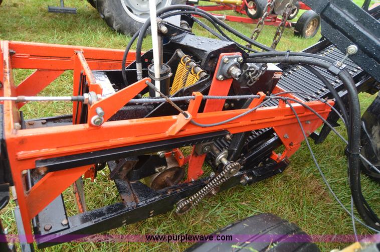 image for item A4961 2006 Brouwer 1576 sod harvester