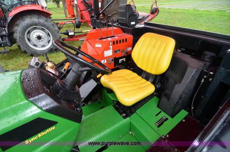 image for item A4961 2006 Brouwer 1576 sod harvester