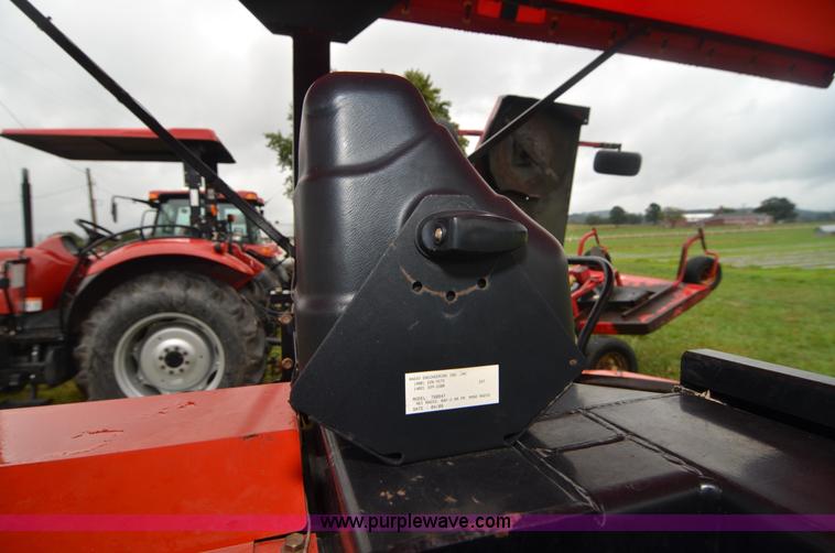 image for item A4961 2006 Brouwer 1576 sod harvester