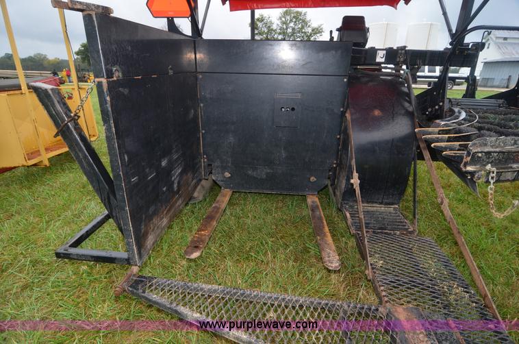 image for item A4961 2006 Brouwer 1576 sod harvester