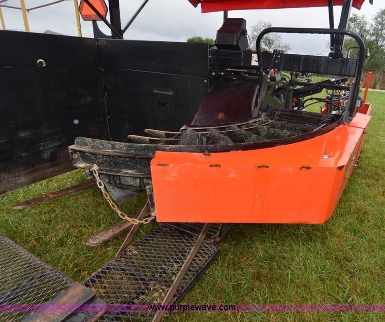 image for item A4961 2006 Brouwer 1576 sod harvester