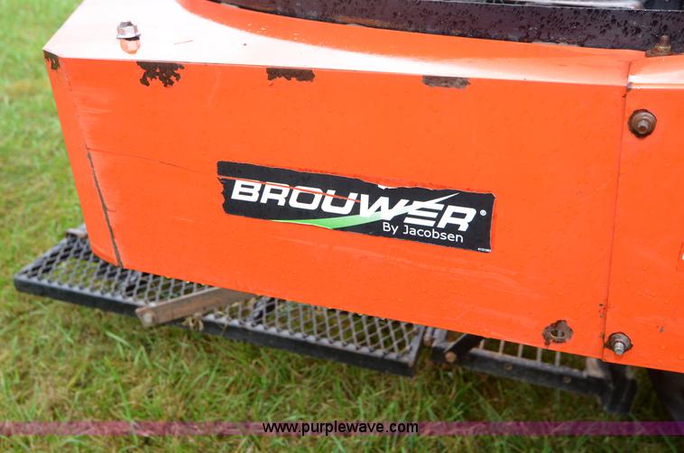 image for item A4961 2006 Brouwer 1576 sod harvester