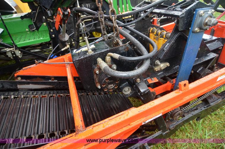 image for item A4961 2006 Brouwer 1576 sod harvester