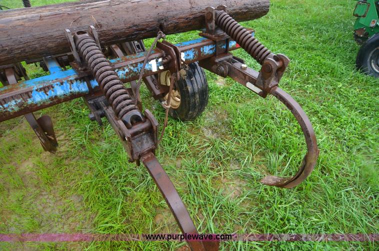 image for item A4968 Ford disk chisel