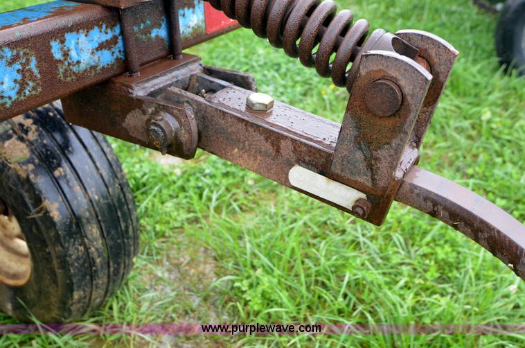 image for item A4968 Ford disk chisel