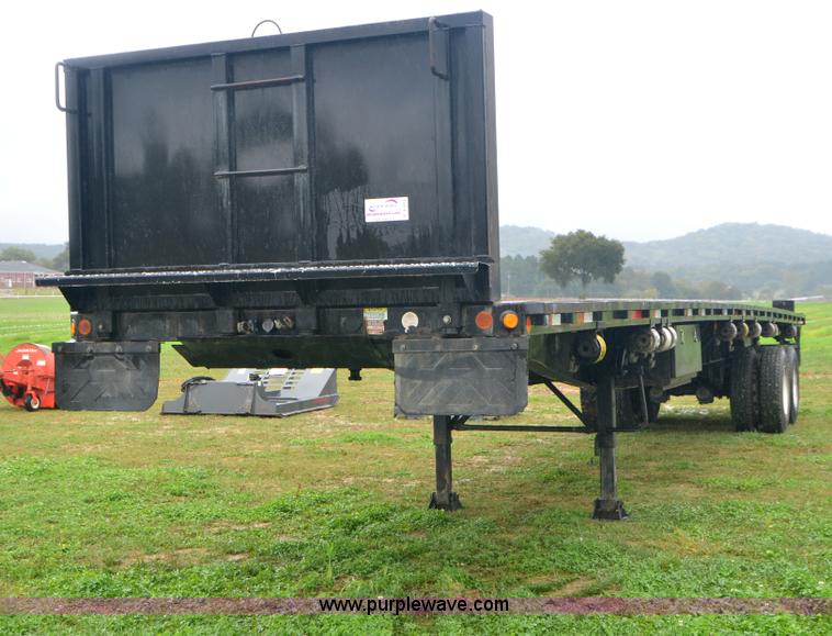image for item A4976 2006 Lufkin FL-II 46' flatbed trailer