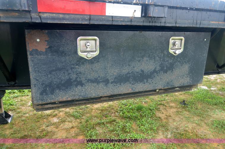 image for item A4976 2006 Lufkin FL-II 46' flatbed trailer