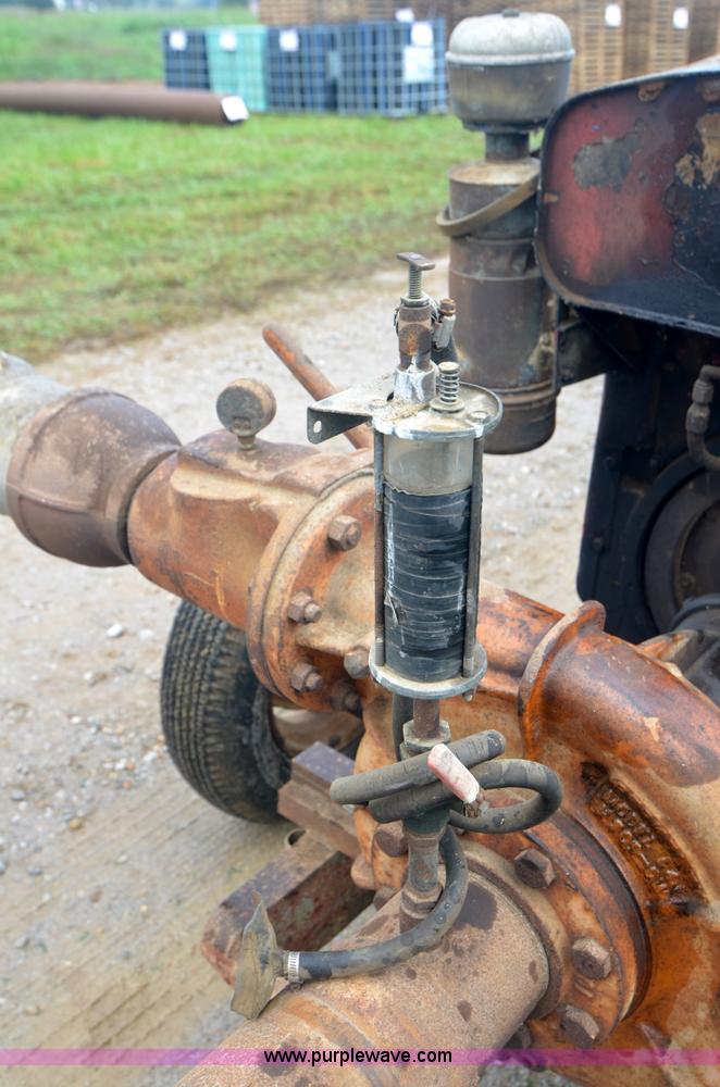 image for item A4989 Portable water pump