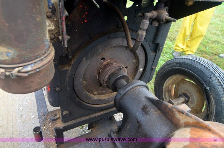 image for item A4989 Portable water pump