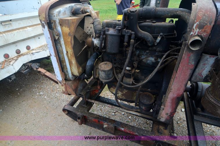 image for item A4989 Portable water pump