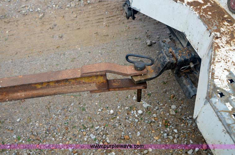 image for item A4989 Portable water pump