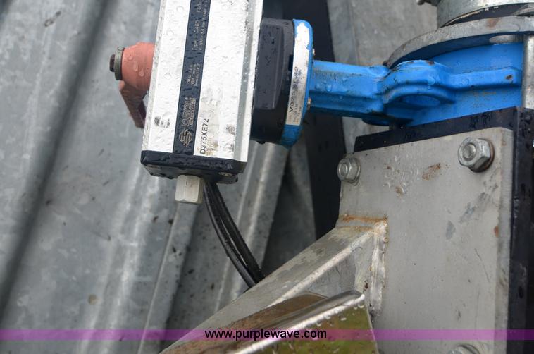 image for item A4990 2007 Irriland RDD26D irrigation reel