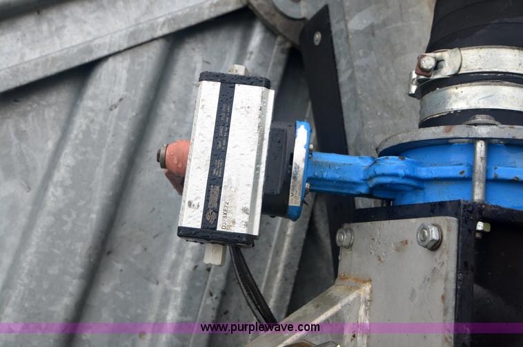 image for item A4990 2007 Irriland RDD26D irrigation reel