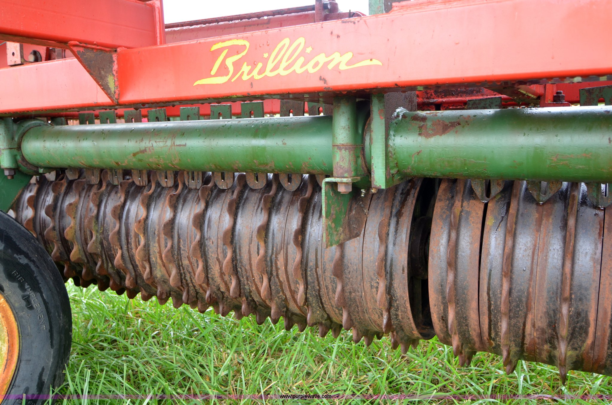 Brillion XL144 32' cultipacker in Riddleton, TN Item A4964 sold