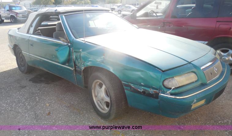 image for item I1272 1994 Chrysler Lebaron