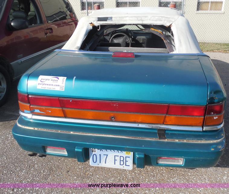 image for item I1272 1994 Chrysler Lebaron