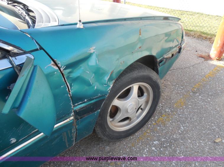 image for item I1272 1994 Chrysler Lebaron