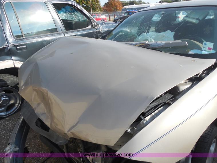 image for item I1273 2004 Chevrolet Cavalier