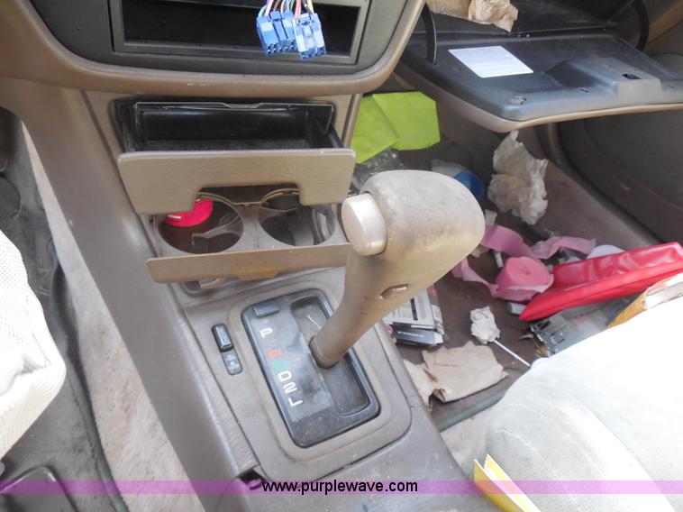 image for item I1275 1993 Toyota Camry