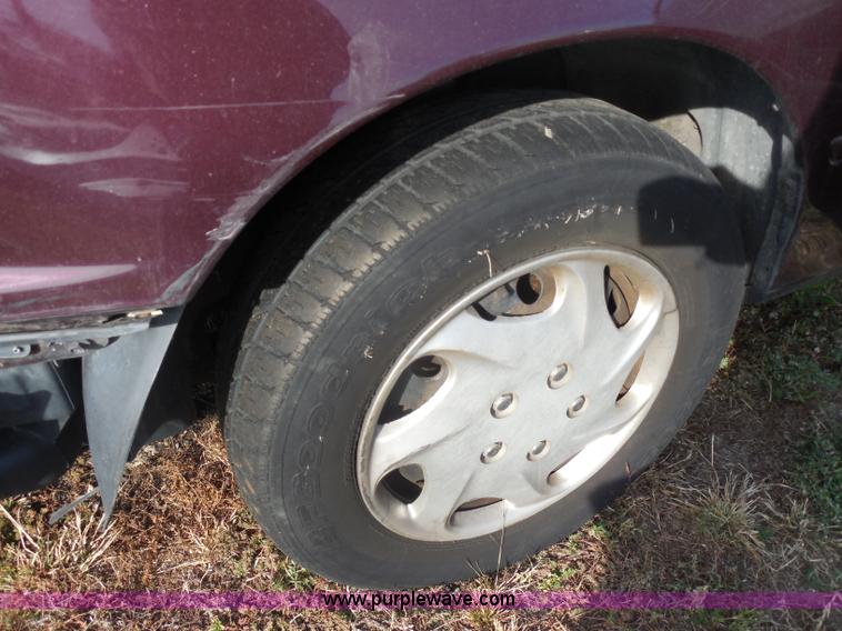 image for item I1275 1993 Toyota Camry