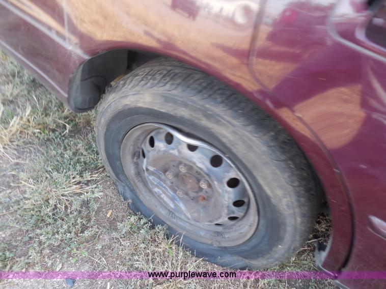 image for item I1275 1993 Toyota Camry