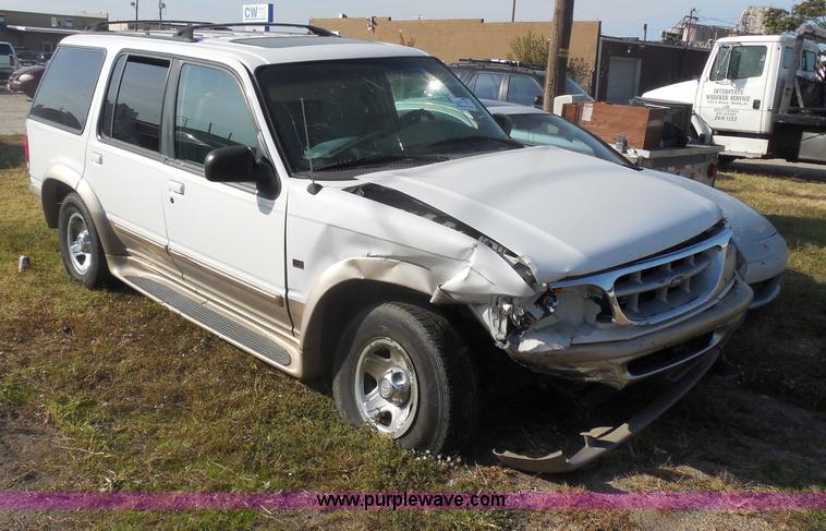 image for item I1276 1997 Ford Explorer SUV
