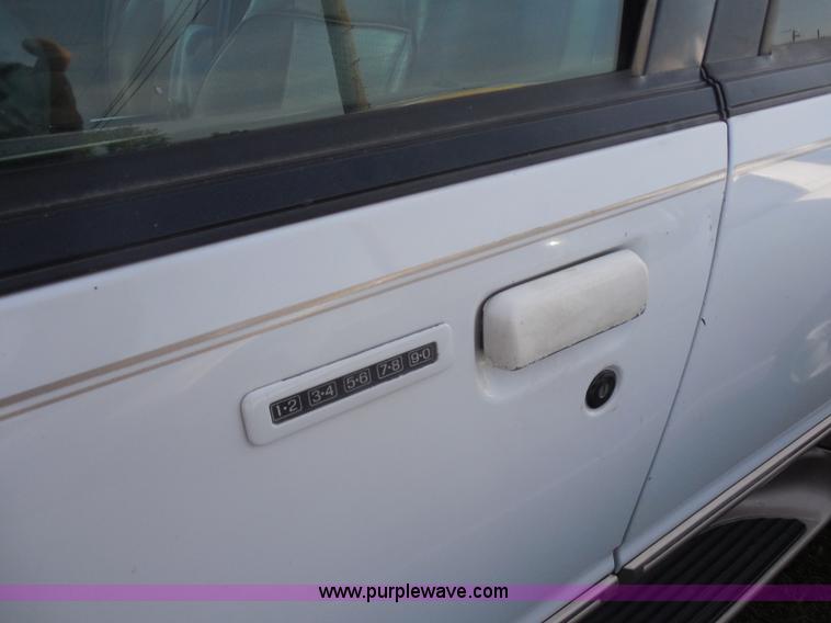 image for item I1276 1997 Ford Explorer SUV