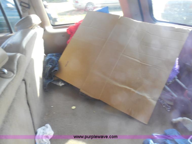 image for item I1276 1997 Ford Explorer SUV