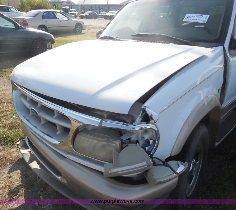 image for item I1276 1997 Ford Explorer SUV