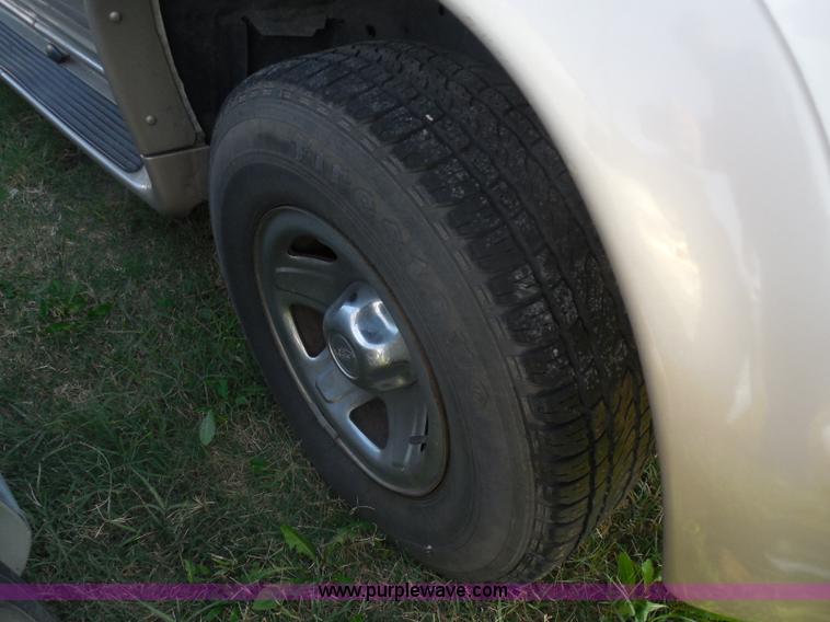 image for item I1276 1997 Ford Explorer SUV