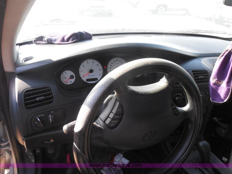 image for item I1277 2002 Dodge Intrepid SE