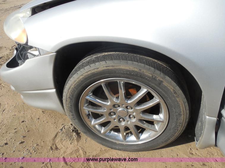 image for item I1277 2002 Dodge Intrepid SE