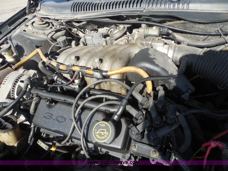 image for item I1280 1998 Ford Taurus LX