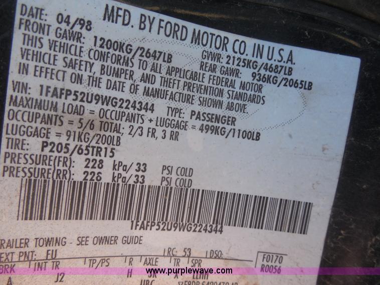 image for item I1280 1998 Ford Taurus LX