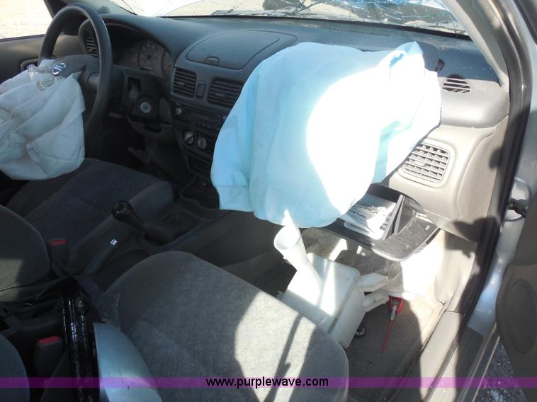 image for item I1282 2003 Nissan Sentra