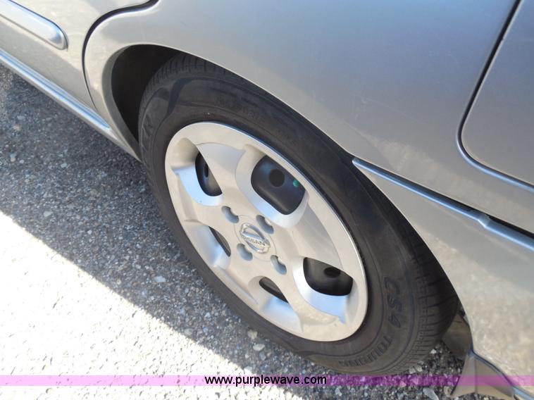 image for item I1282 2003 Nissan Sentra