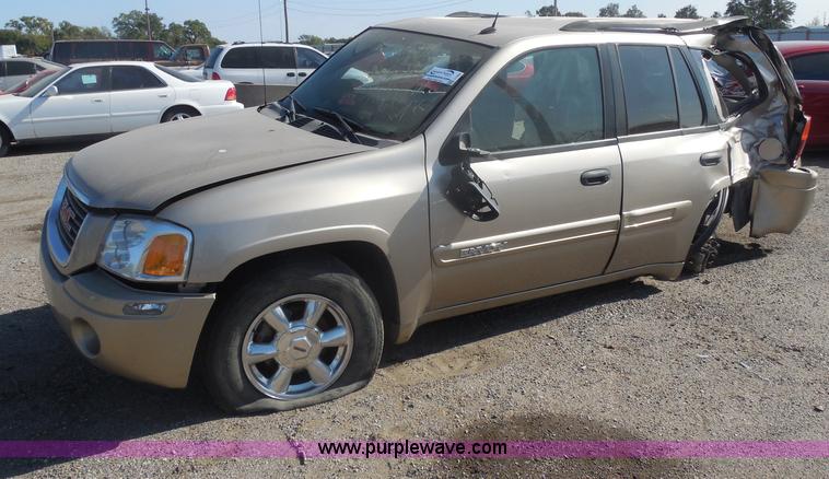 image for item I1283 2005 GMC Envoy SLE SUV